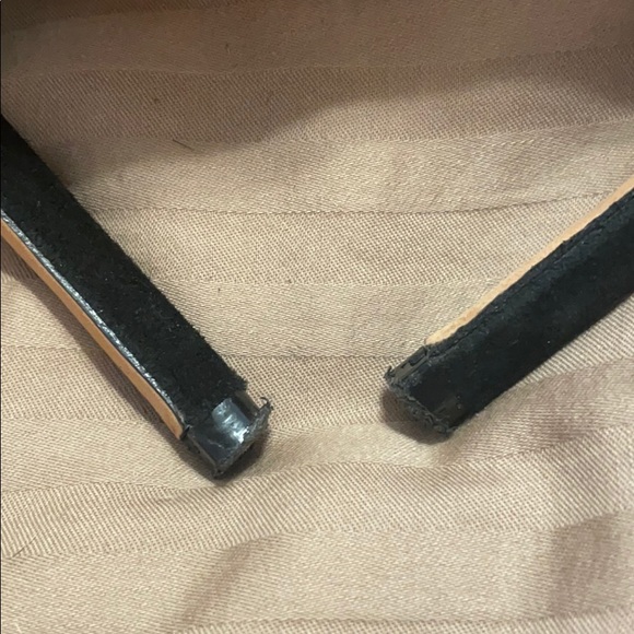 Heels - Picture 4 of 9